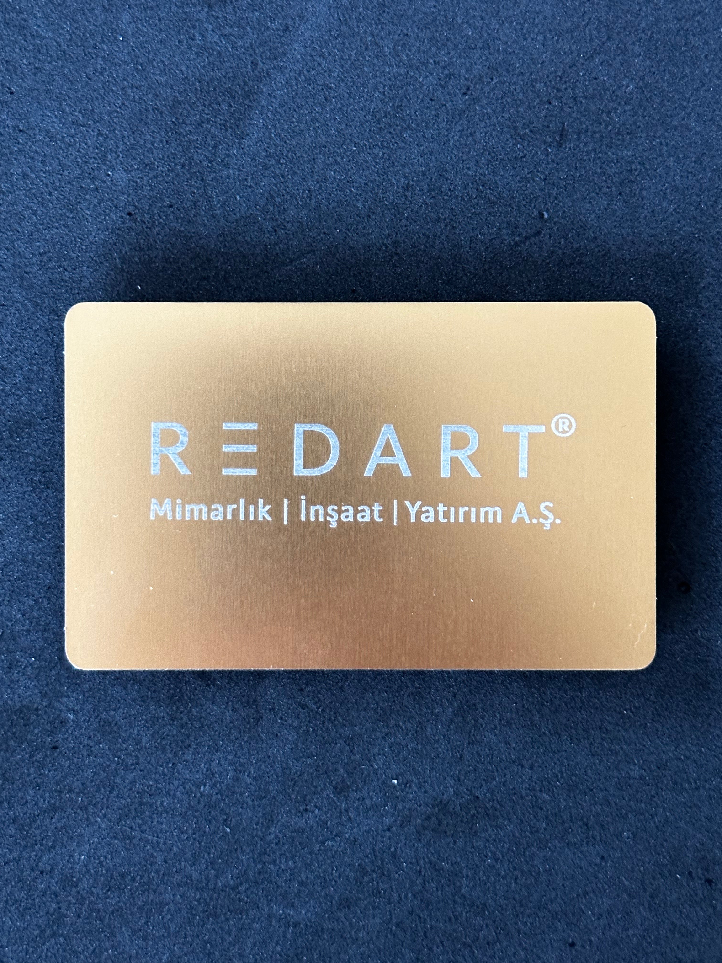 Rose Gold Metal QR kodlu Kişiselleştirilebilir Kartvizit